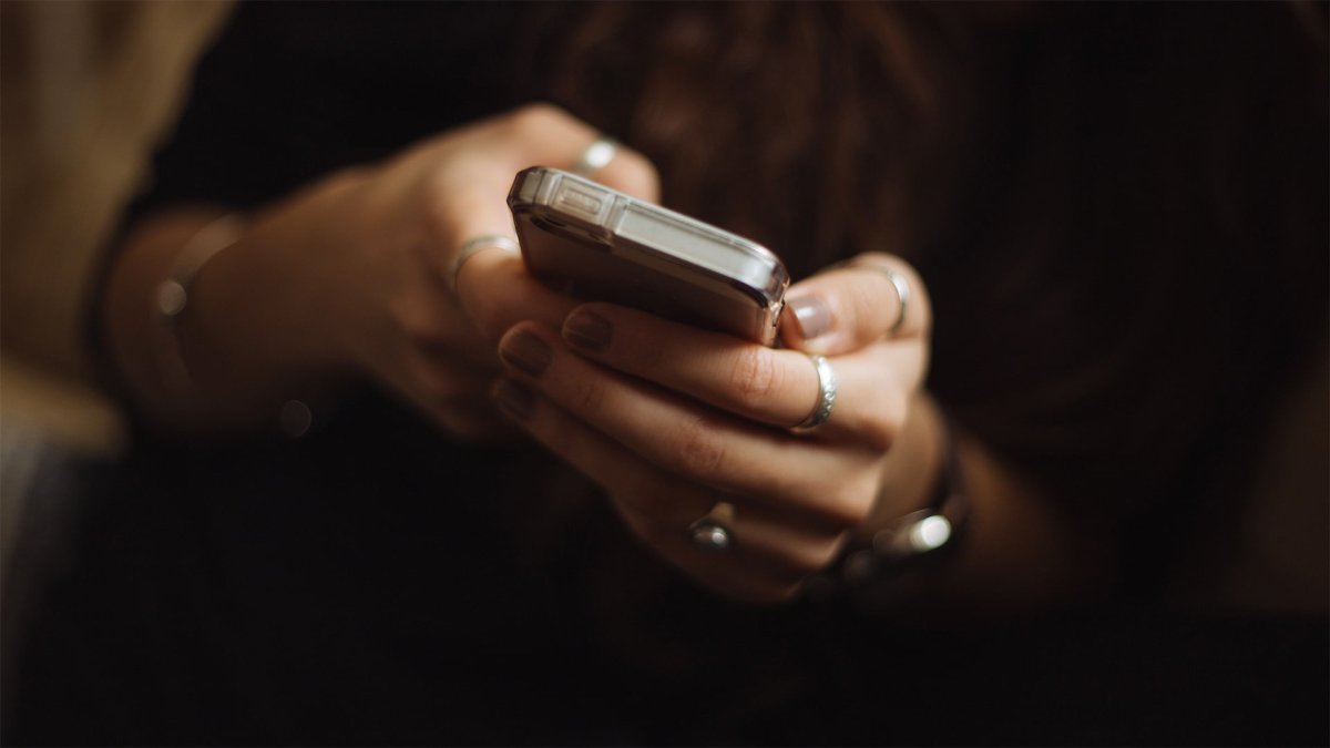 Como uma SMS pode acelerar o teu negócio online