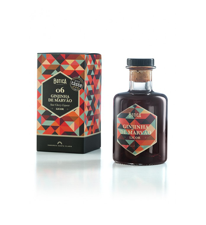 Licor Botica Ginjinha de Marvão "Sabores Santa Clara" 70cl Garrafa de licor Ginjinha de Marvão Botica com caixa geométrica colorida