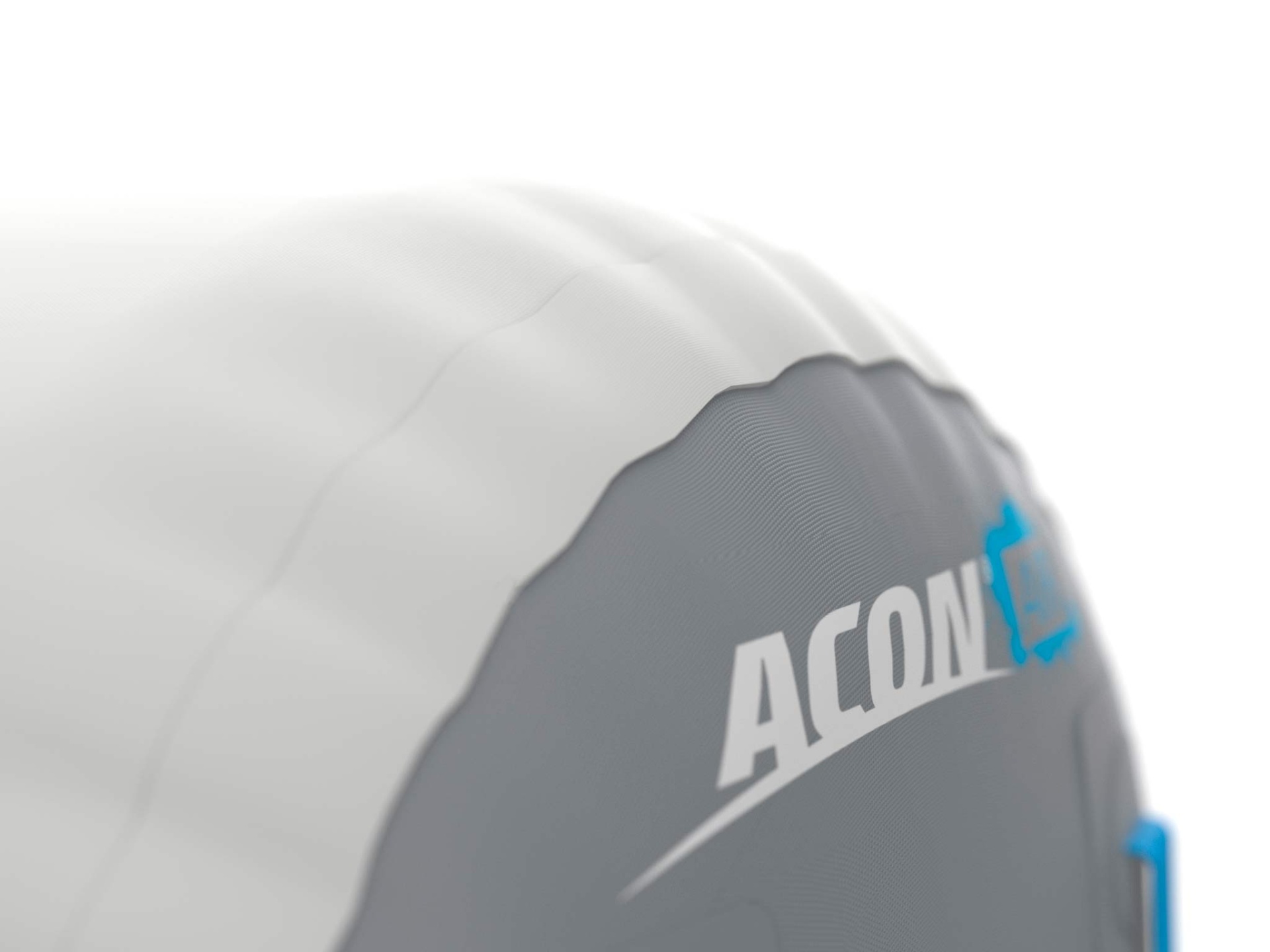 Bola de vôlei branca e cinza com logotipo Acon