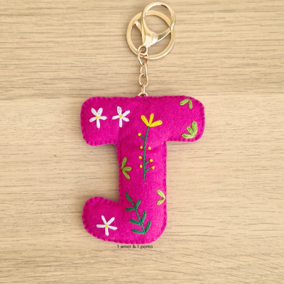 Porta-chaves&#x20;de&#x20;letras&#x20;Primavera