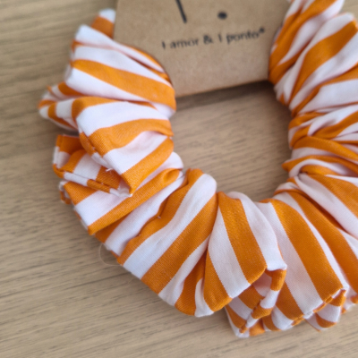 Frufru&#x20;Riscas&#x20;Laranja