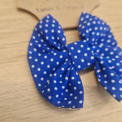 La&#x00E7;o&#x20;mini&#x20;Azul&#x20;com&#x20;bolinhas