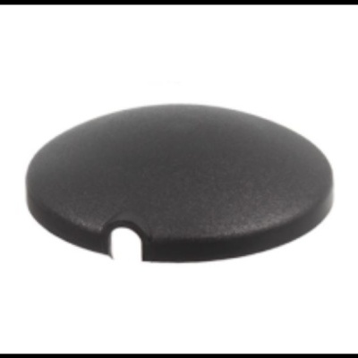 Tampa redonda preta com entalhe na borda