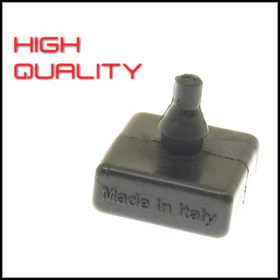 Componente preto com texto Made in Italy e palavras HIGH QUALITY