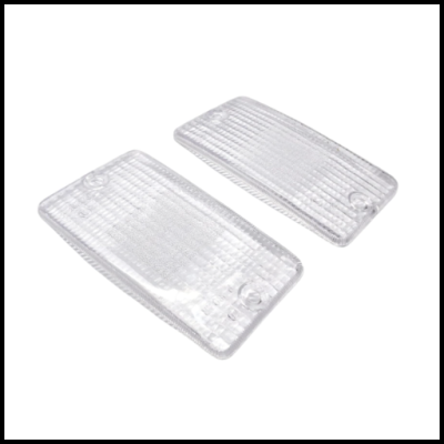 Par de lentes transparentes retangulares estriadas de plástico