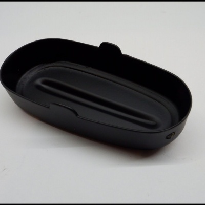 Caixa de óculos preta oval com interior liso