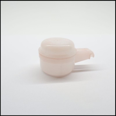 Conta-gotas de plástico rosa claro com tampa redonda