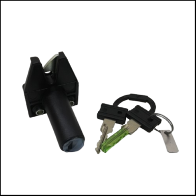 Cadeado de cilindro preto com duas chaves e placa metálica em fundo branco