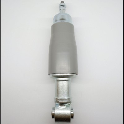 Amortecedor metálico cinza e prateado sobre fundo branco