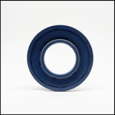 Rolamento azul em borracha ou plástico com parte metálica interior