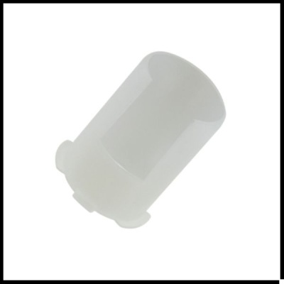 Copo cilíndrico de plástico branco opaco com aba na base