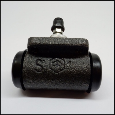 Cilindro de roda de ferro fundido preto com parafuso metálico