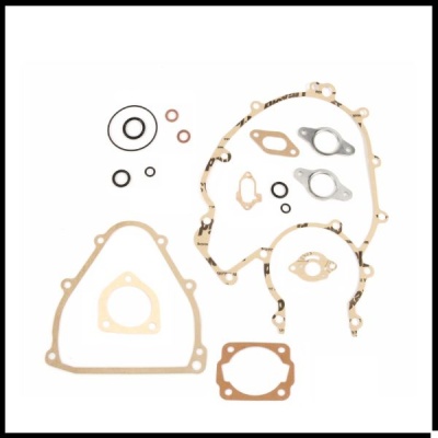 Conjunto de juntas e anéis de vedação para motor em fundo branco