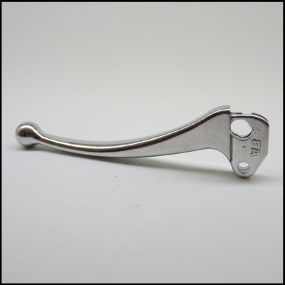 Alavanca metálica prateada com inscrições FA