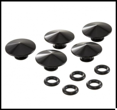 Conjunto de botões pretos redondos e anéis de borracha