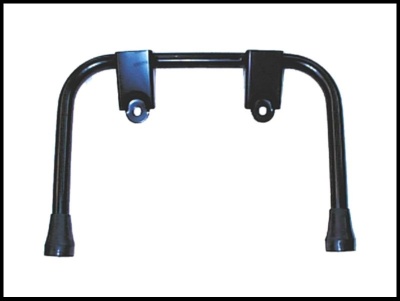 Estrutura metálica preta com peças de fixação e pontas de borracha