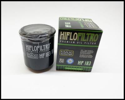 Filtro de óleo HifloFiltro modelo HF183 com embalagem preta e verde para maxi scooters