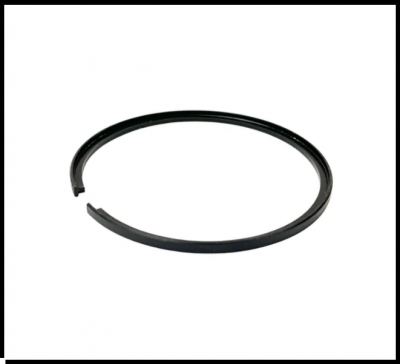 Anel elástico metálico preto com um corte