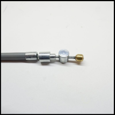 Cabo metálico de aço com ponta metálica