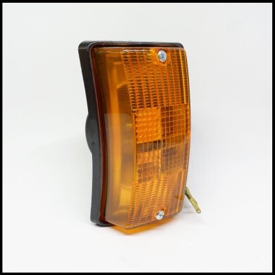 Sinalizador dianteiro de veículo plástico laranja com parafusos e pino metálico