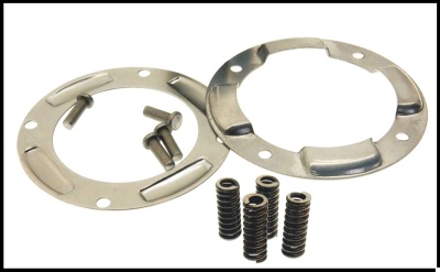 Conjunto de anéis metálicos, parafusos e molas helicoidais