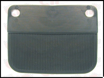 Proteção de borracha preta com orifícios e textura