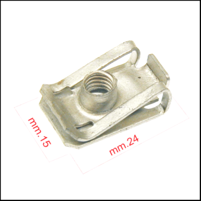 Peça metálica prateada com rosca, 15 mm x 24 mm