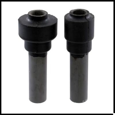 Par de rolamentos de borracha e metal cilíndricos