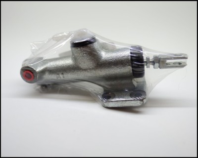 cilindro hidráulico metálico prateado embalado em plástico transparente