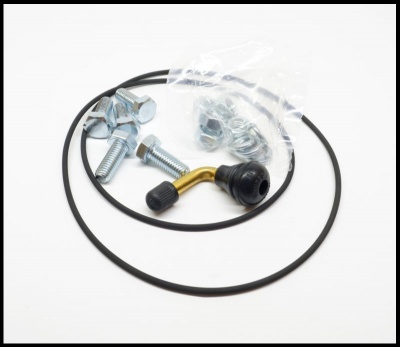 Conjunto de parafusos, porcas, válvula de borracha preta e borrachas circulares