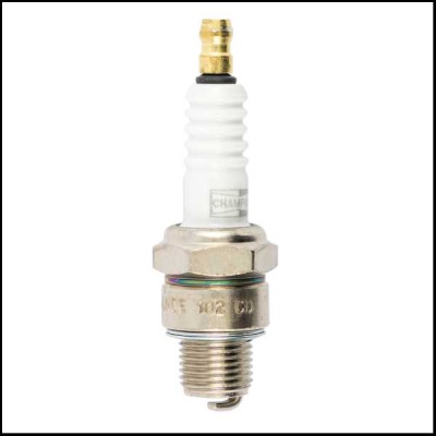 Vela de ignição metálica e cerâmica branca