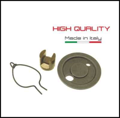 Peças metálicas com texto HIGH QUALITY e Made in Italy com bandeira italiana