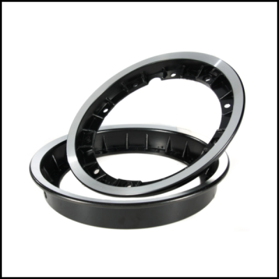 Molduras circulares pretas para alto-falantes com rebordo prateado