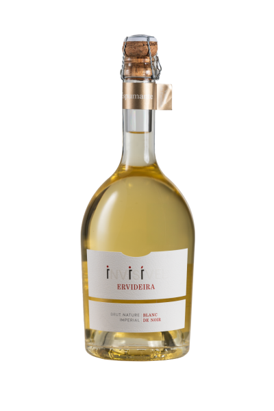 Garrafa de espumante Invísivel Ervideira com rótulo branco e tampa de cortiça