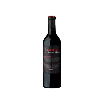 Garrafa de vinho tinto com rótulo preto BAFRELA Grande Reserva
