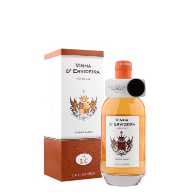 Garrafa de vinho rosé Vinha dErvideira com caixa ao lado