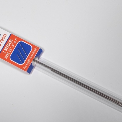 Conjunto de varas de soldadura em embalagem branca e azul