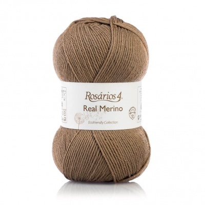 Novelo de lã castanha Rosários 4 Real Merino com rótulo branco