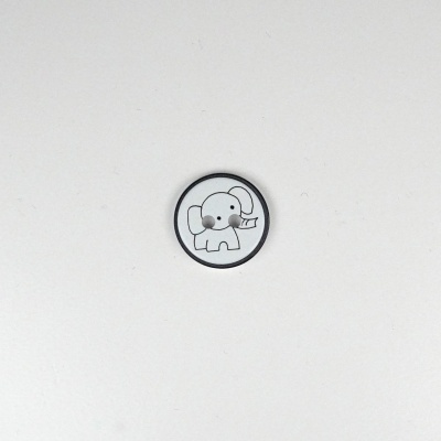 Botão redondo branco com desenho de elefante cinzento e preto
