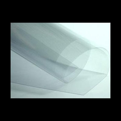 Folha transparente de plástico flexível enrolada