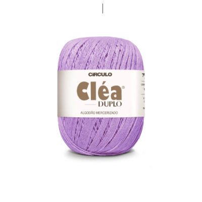Novelo de fio lilás com embalagem branca Círculo Cléa Duplo