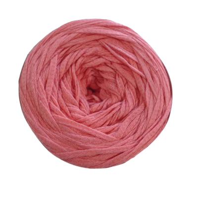Skein de fio rosa enrolado