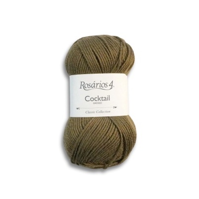 Novelo de lã castanha Rosários 4 Cocktail com etiqueta branca