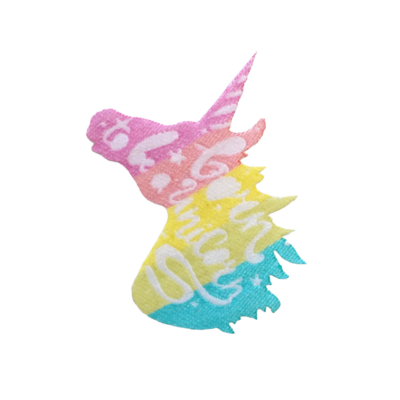 Aplique em forma de cabeça de unicórnio colorido com texto branco e estrelas