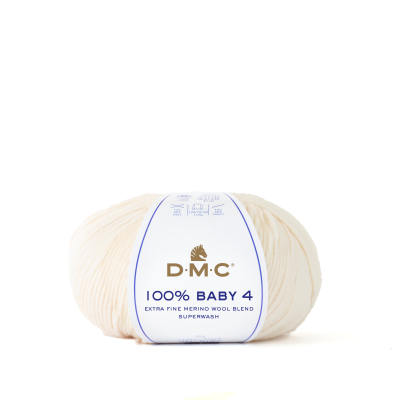 Novelo de lã creme D•M•C 100% Baby 4 com etiqueta branca