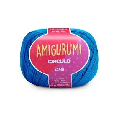 Novelo de fio azul com etiqueta vermelha Amigurumi Círculo