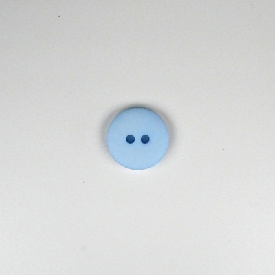 Botão azul claro redondo com dois furos