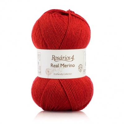 Novelo de lã vermelha Rosários 4 Real Merino com etiqueta branca