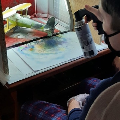 Pintura&#x20;decorativa&#x20;com&#x20;Aer&#x00F3;grafo&#x20;-&#x20;Spray&#x20;-&#x20;Pincel