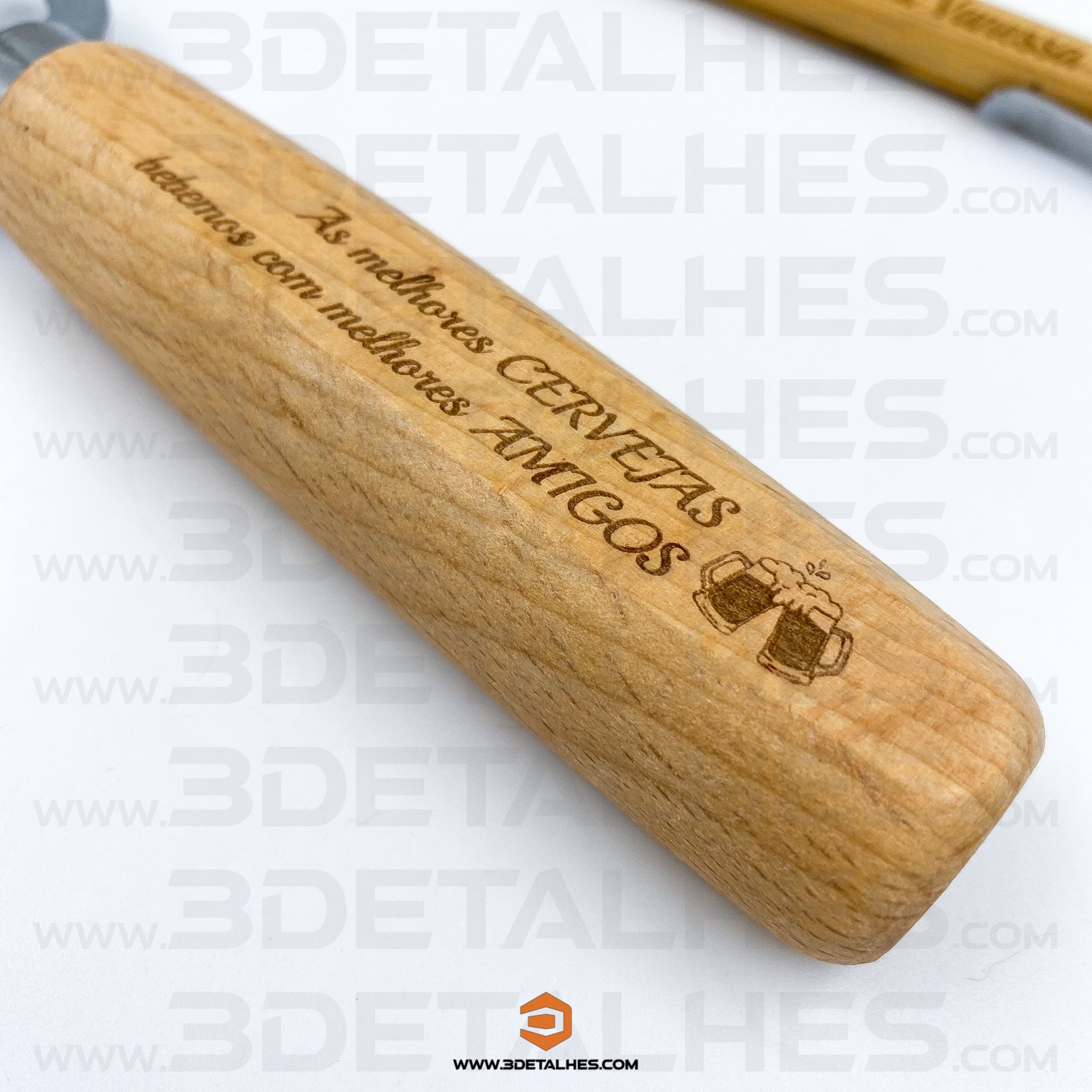 Lembrança Descapsulador em Bambu